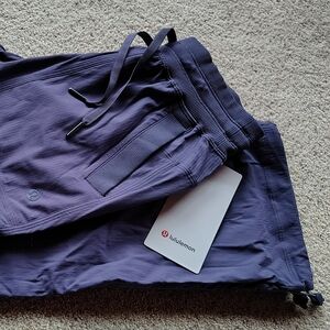 Lululemon Ladies XXXS Lilac Dance Studio Relaxed MR Cargo Pant NWT